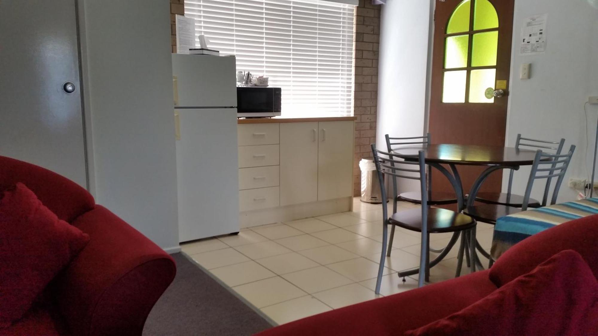 Clifford Park Motor Inn Туумба Стая снимка