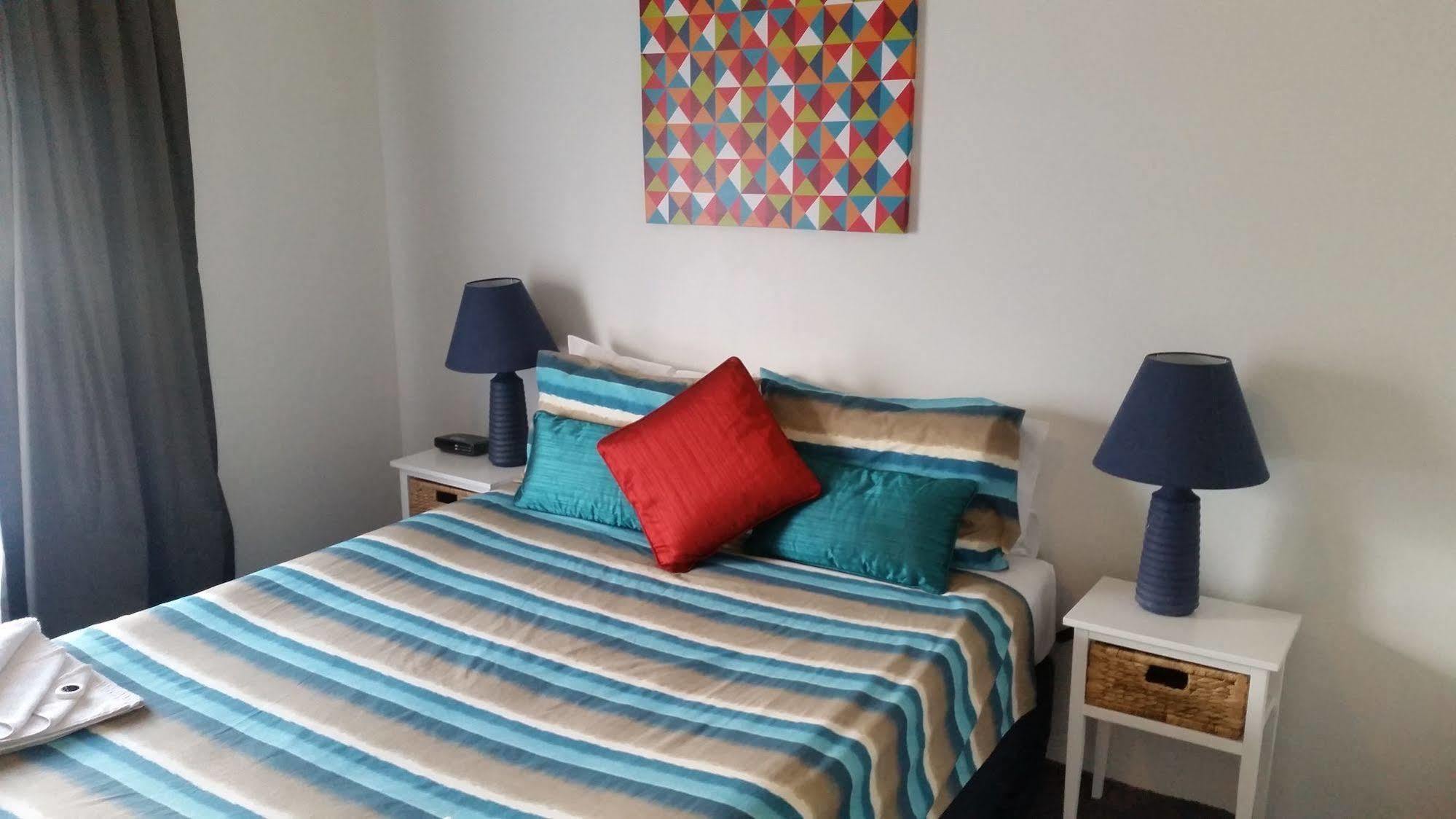 Clifford Park Motor Inn Туумба Екстериор снимка